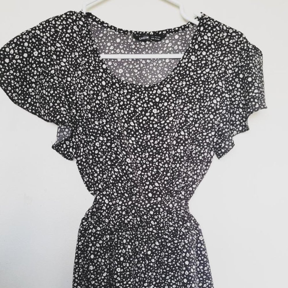 floral black belted dress